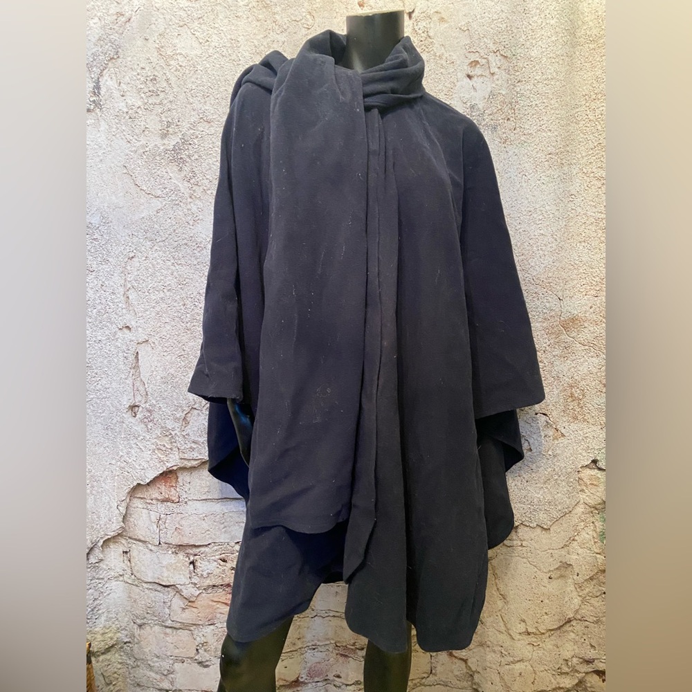 Navy Wool Blend Scarf Cape 🇨🇦